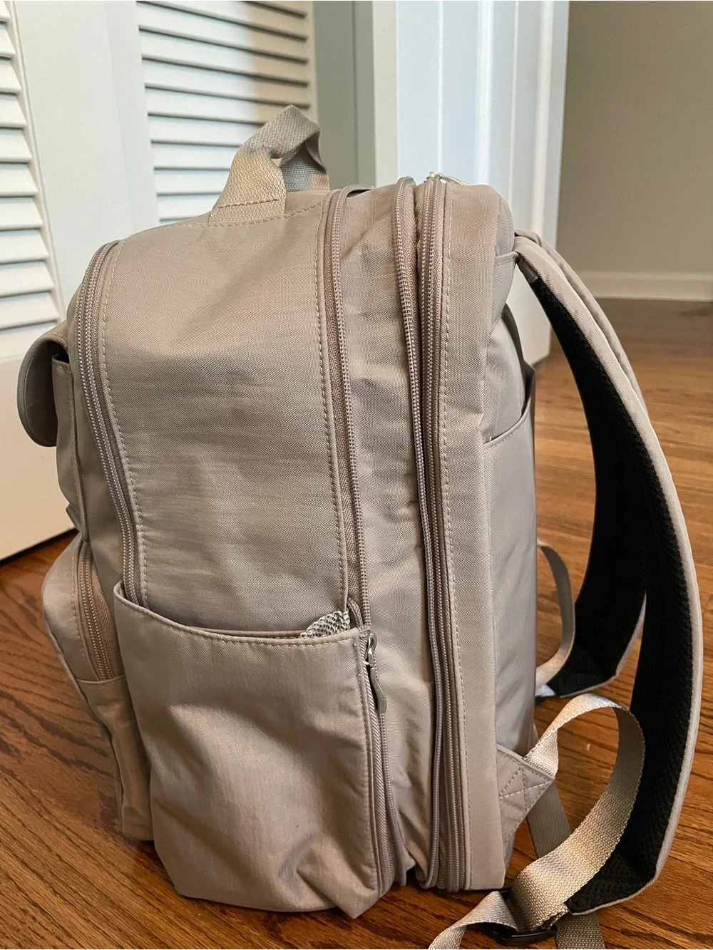 Baggallini Coastal Flip Lock Backpack in Moonrock